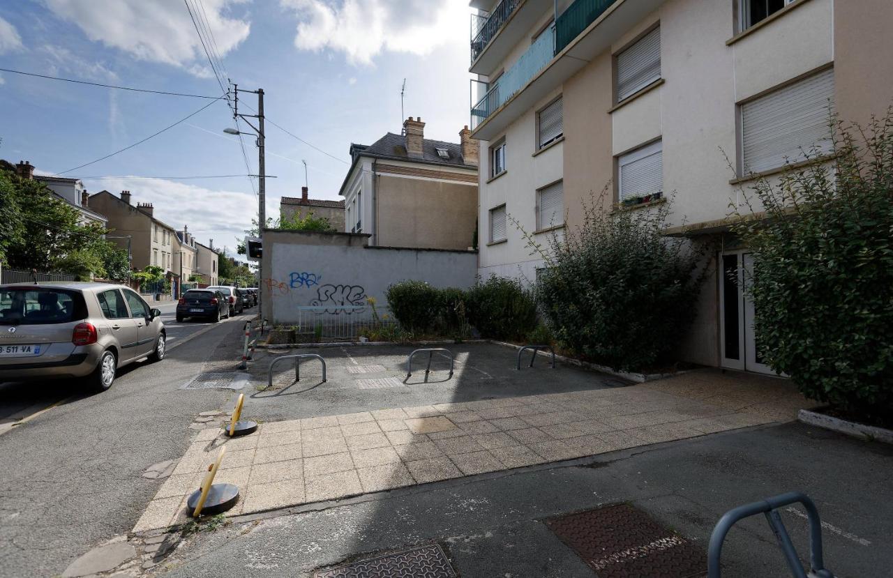 Studio A 300 Metres De La Gare Et 25 Minutes De Paris En Train Melun Exteriér fotografie